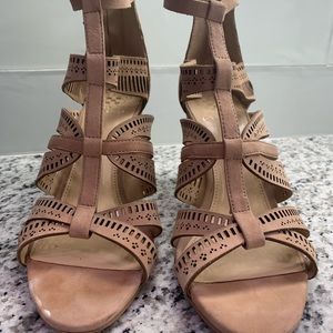 Vince Camuto Tan Suede cage heels